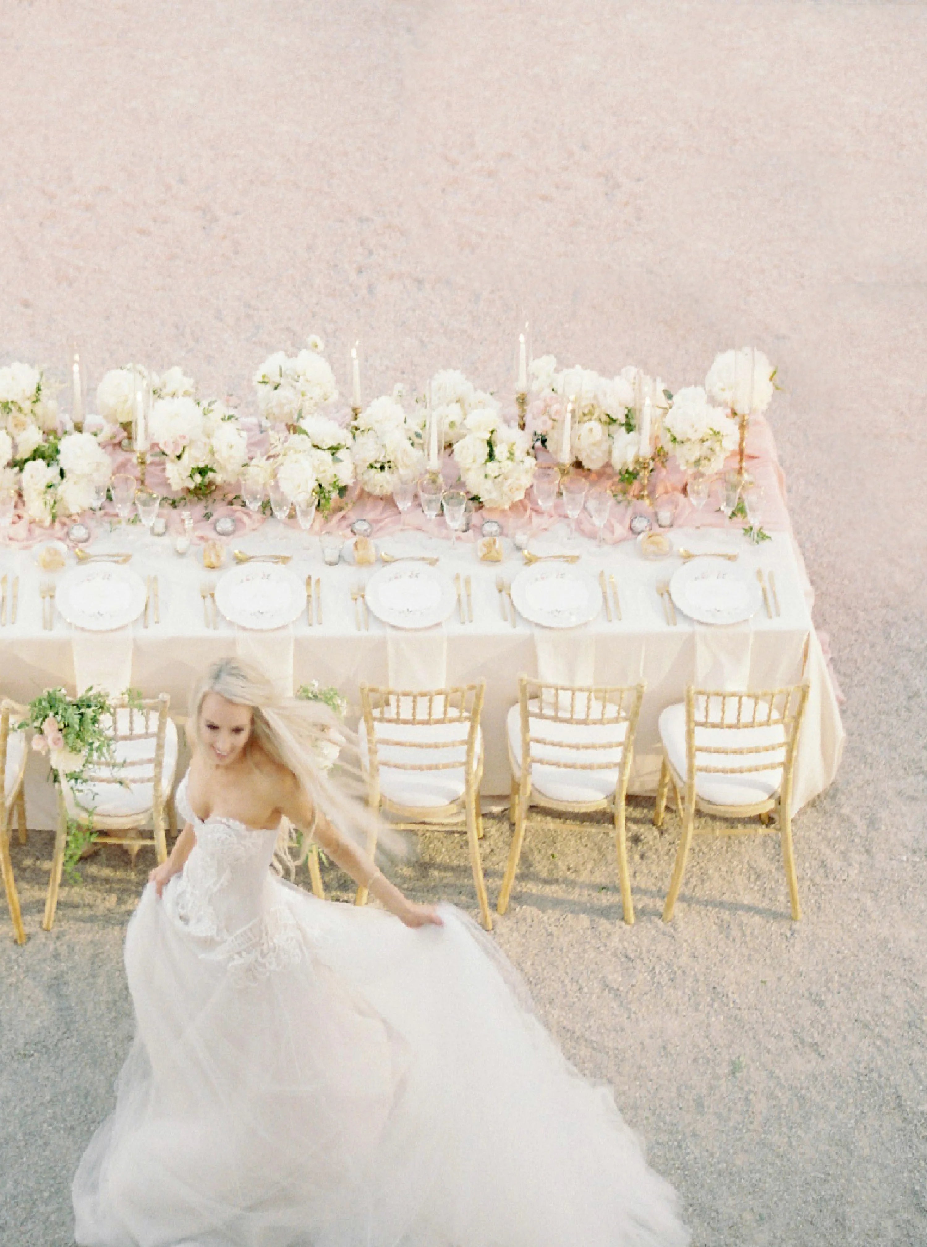 -tessa-jason-wedding-france-felicitations-03.jpg.webp