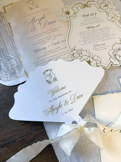 Wedding order of service booklet with gold foil floral illustrations and welcome card for Maryke and Dean by Felicitations