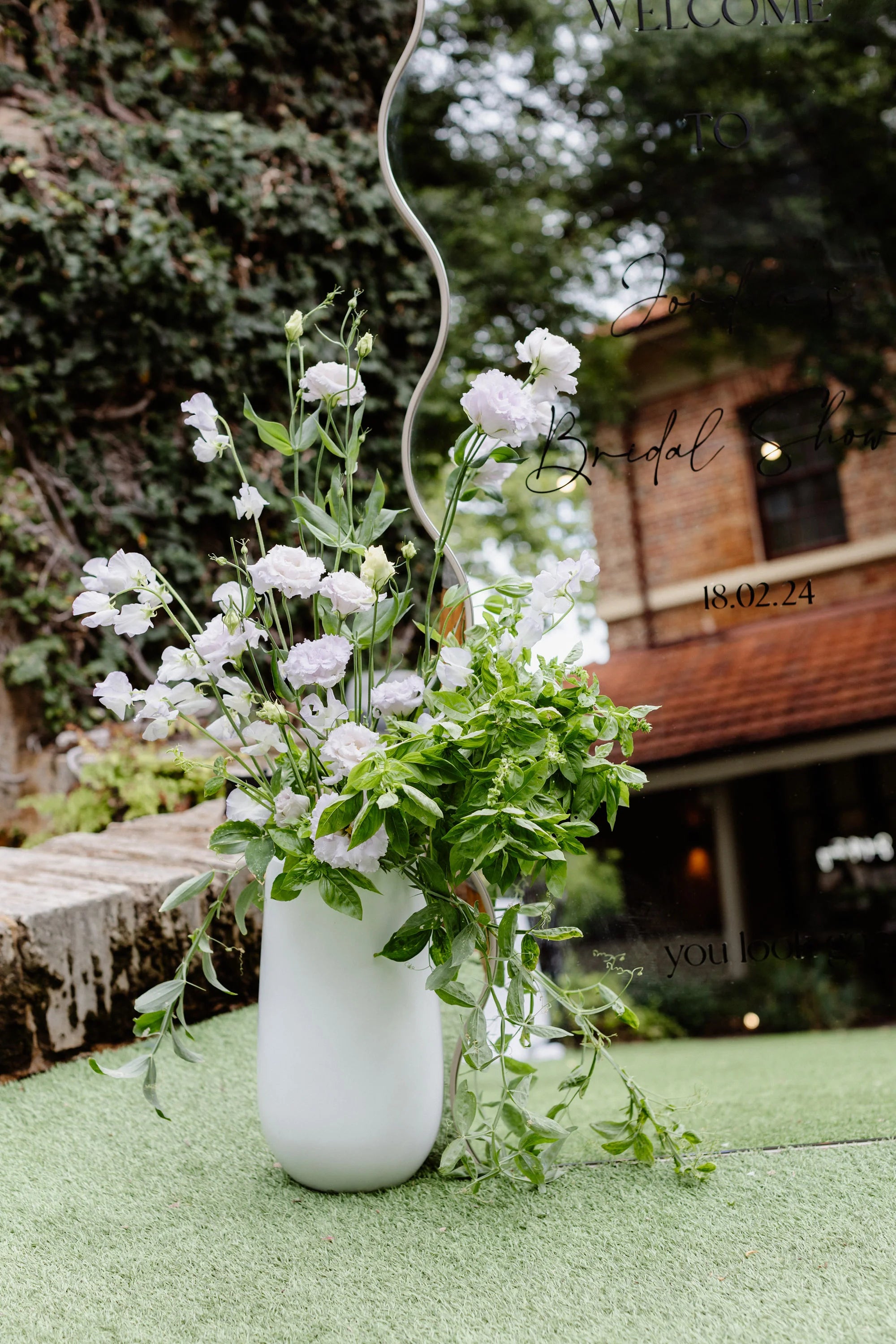 PerthWeddingOpenDay-LamontsBishopsHouse-Details-TessaKitPhotography-February18,2024-66.webp