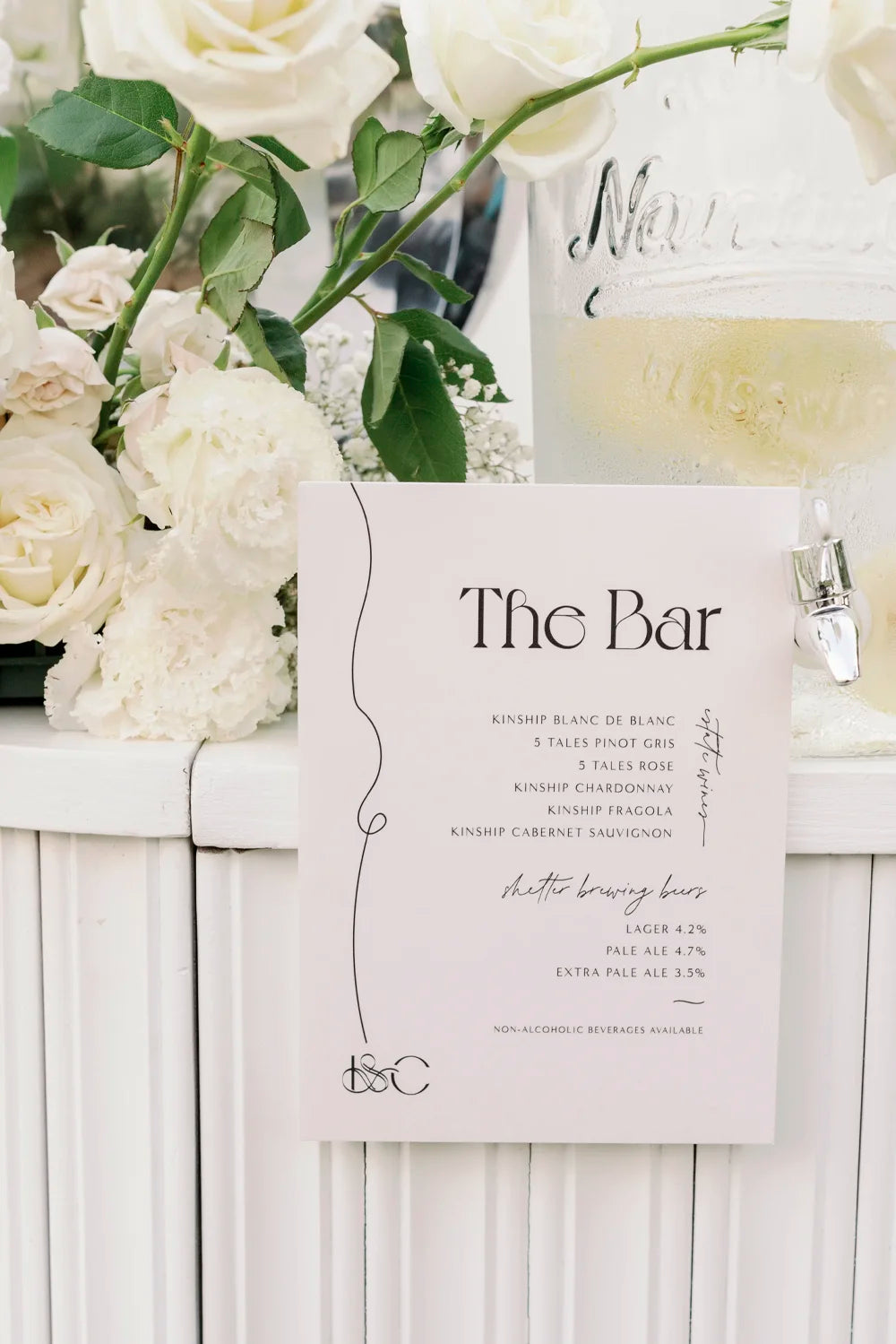 felicitations-wedding-stationery-signage-bar-sign-073.webp